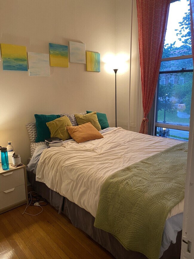 Photo - 385 Commonwealth Ave