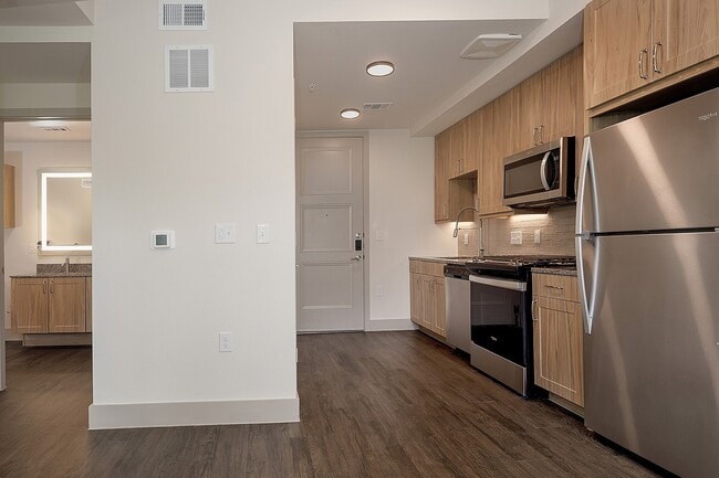 Photo - 8900 Six Pines Dr Unit 569