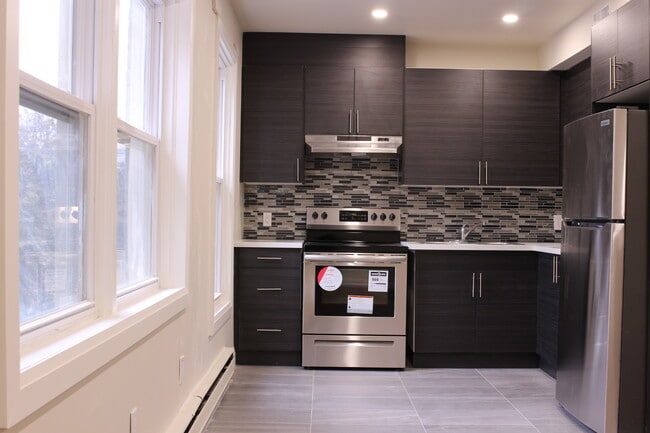 Building Photo - Corner 1 Bed