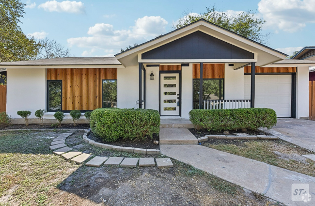 Building Photo - 909 Austin Highlands Blvd Rental