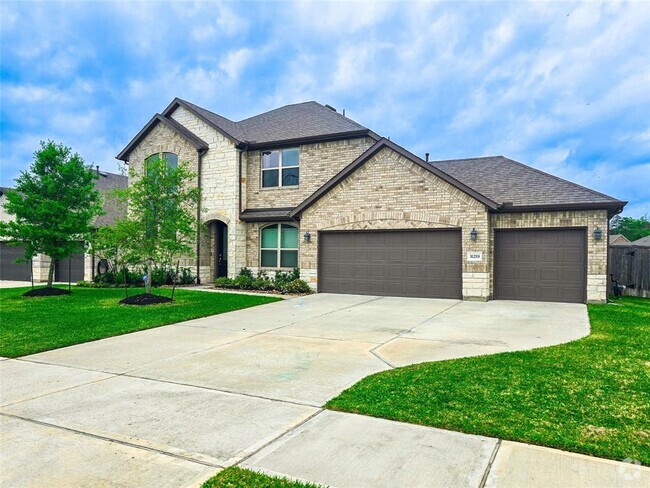 Building Photo - 31219 Gullwing Manor Dr Rental