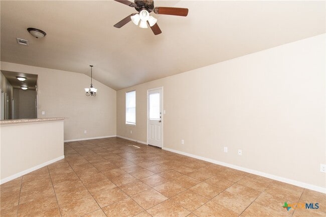 1207 Cavalry Ln