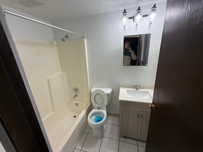 Photo - 316 W Mill St Unit Mill st apartments