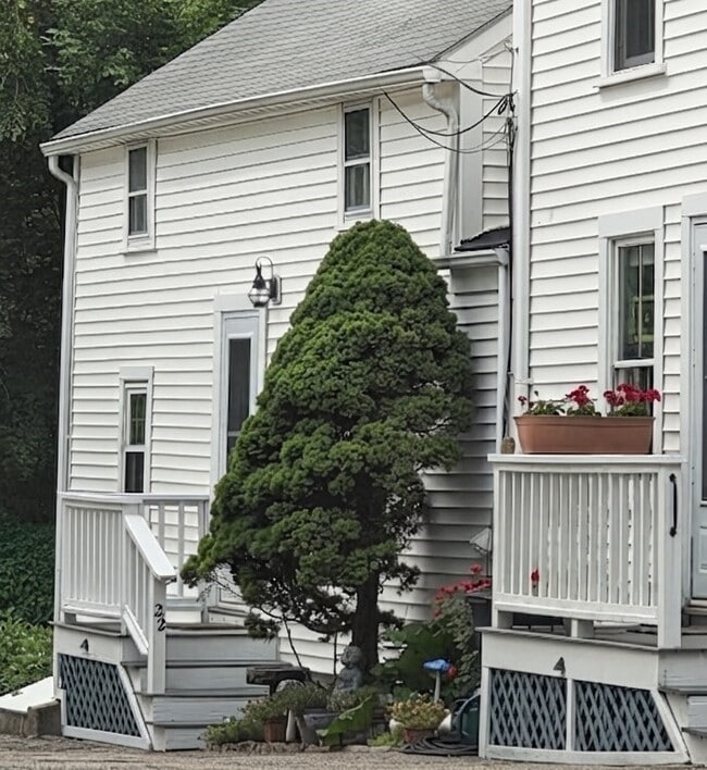 Photo - 22 Bedford St