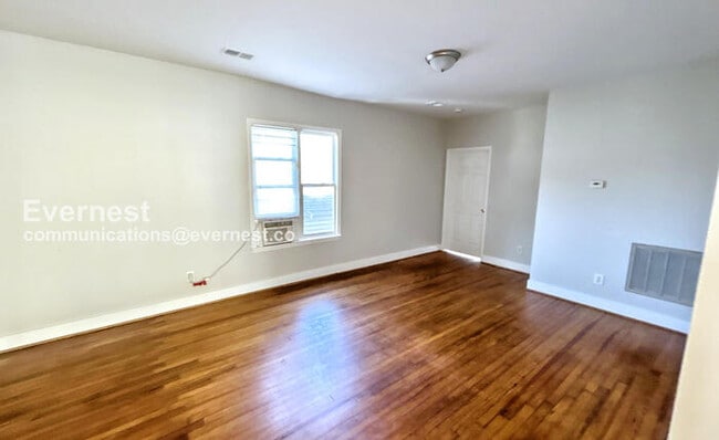 Photo - 1406 17th Ave S Unidad 2