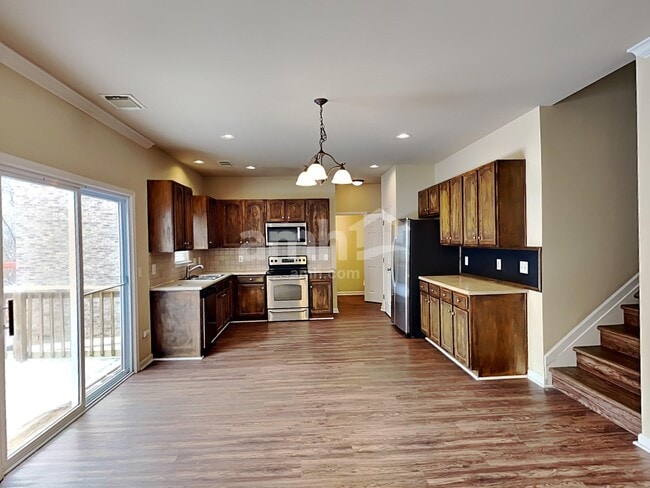 Photo - 2128 Branch Oak Trl