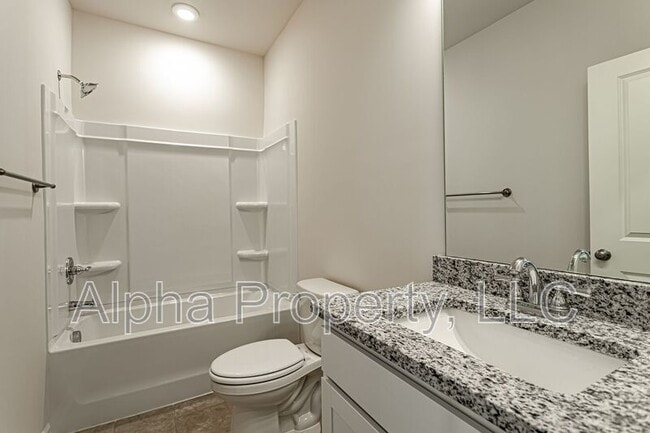 Photo - 371 Highline Trl