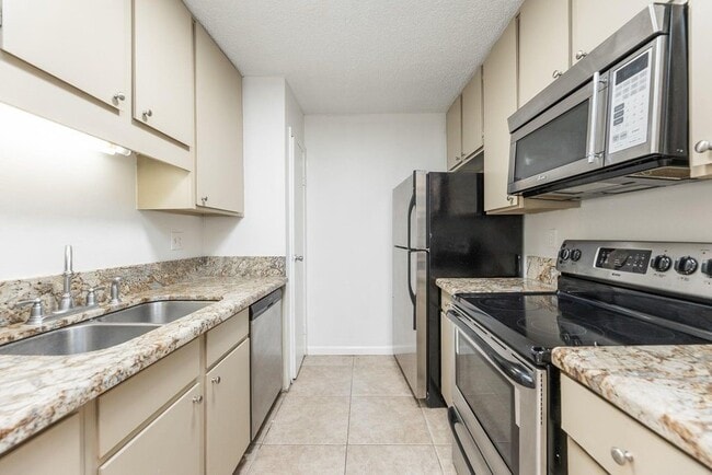 Photo - 10051 Westpark Dr Unit 218