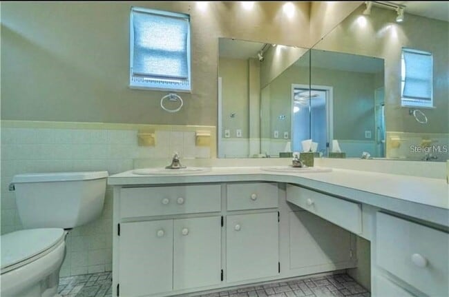 Photo - 3153 Conway Blvd