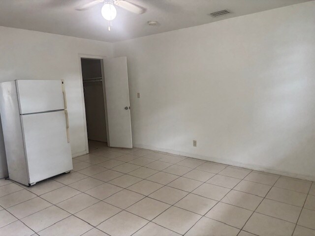 Photo - 1420 N 69th Way