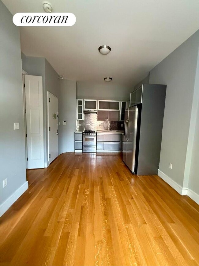 Photo - 533 W 142nd St