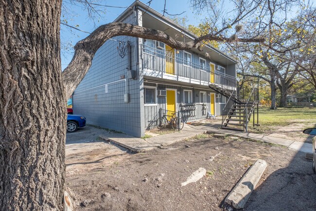 Photo - East Austin Studio Apartment Loft - Minute... Unidad Apt #201