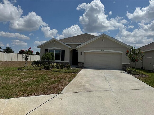 Building Photo - 5105 Sultana Cv Rental