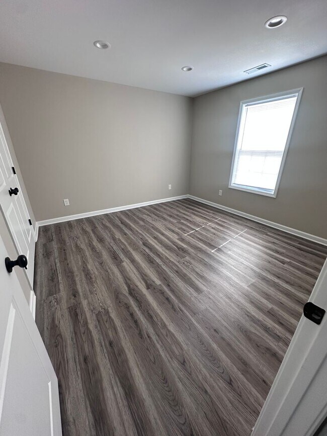 400 Sanderson Dr Unit A