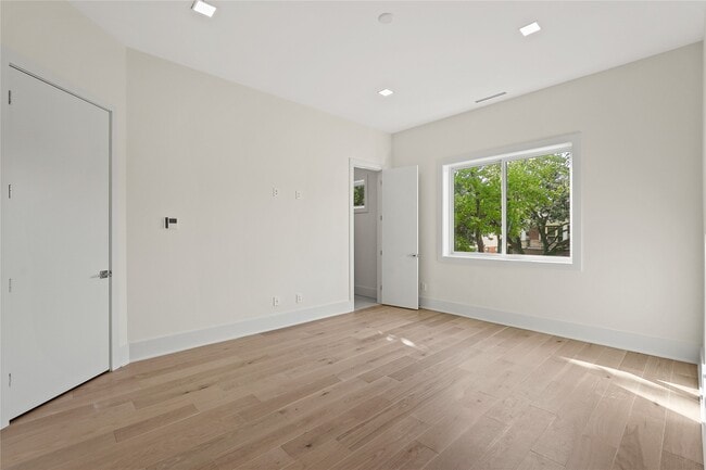 Photo - 4903 Braesvalley Dr