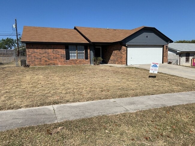 Building Photo - 3205 Westrim Dr