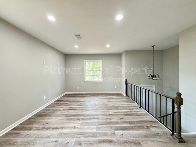 Photo - 908 Pinecrest Cove