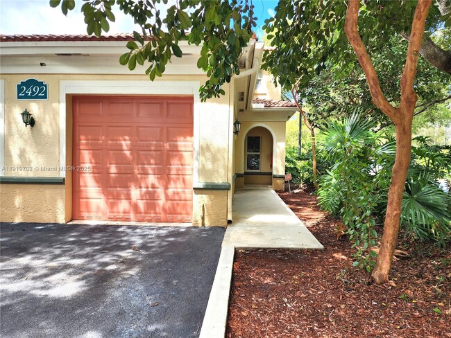 Photo - 2492 Centergate Dr Unit 108