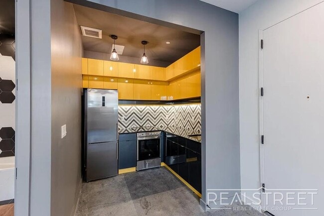 Photo - Rutland Road Unit 1F