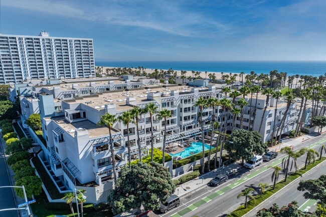 Building Photo - 140 Ocean Park Blvd