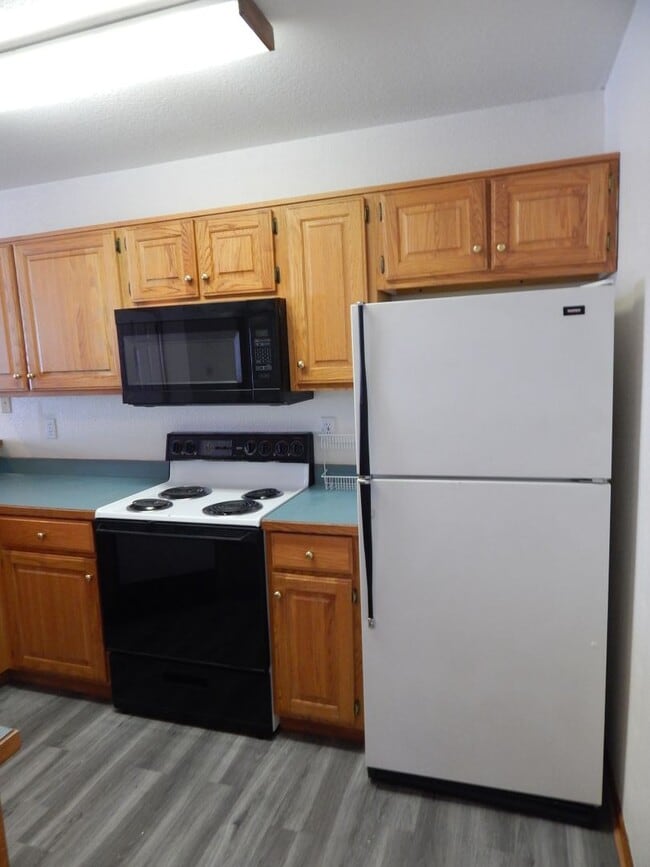 3 Bedroom Duplex off Clark Lane Rental House Rental in Columbia, MO