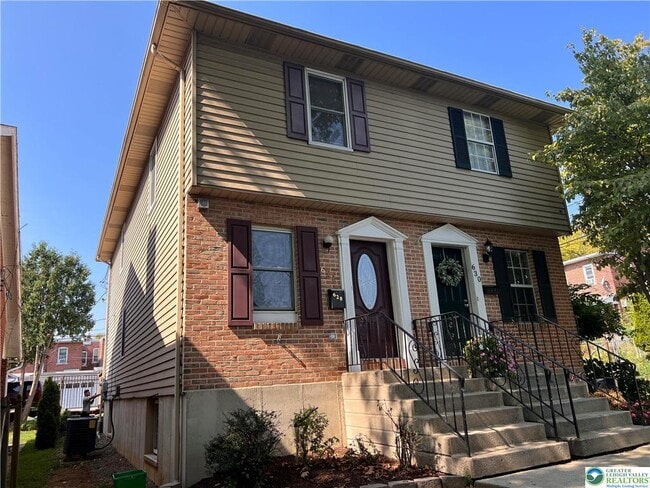 Photo - 628 N 20th St