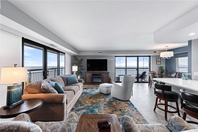 Photo - 12550 Lake Ave Unidad 1512