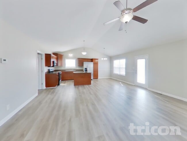 Photo - 1339 Loren Circle