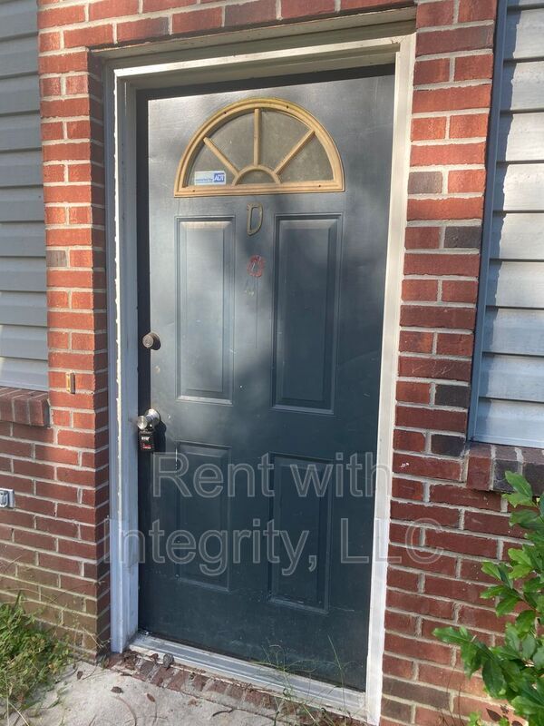 Building Photo - 2603 W Tharpe St Unit Apt D