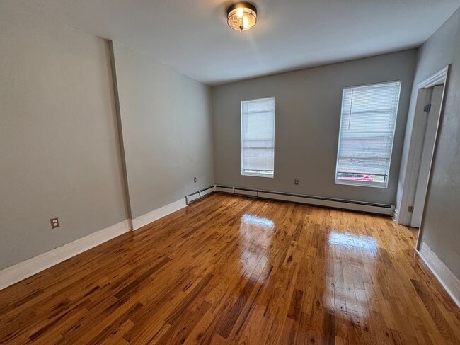Photo - 39 Avoca St Unit 2