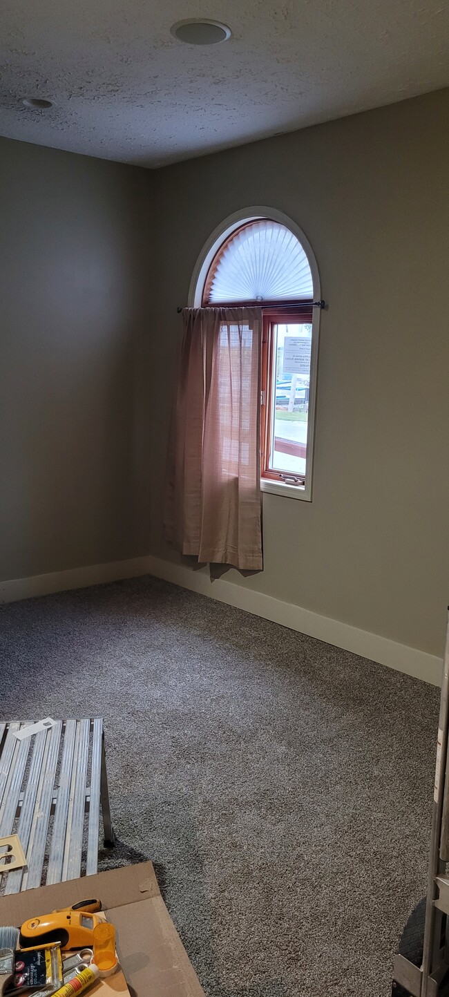 Photo - 1839 Steven Ave Apartments Unit Suite 1