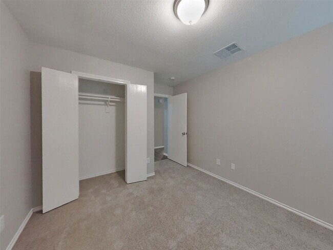 Photo - 1607 Katydid Ct