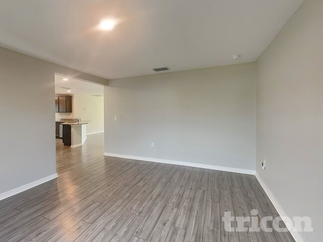Photo - 6150 Dolostone Dr
