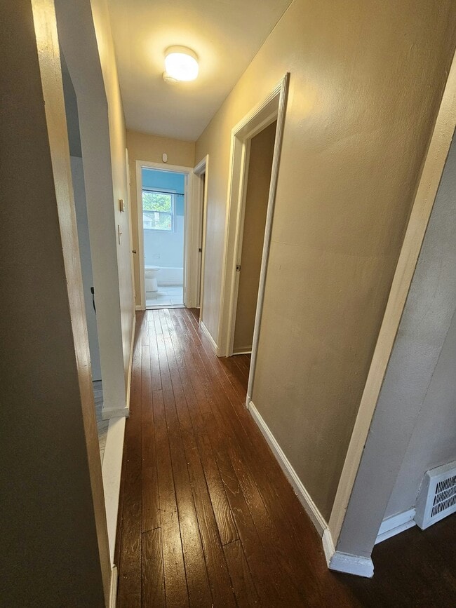 Photo - 8673 Artesian St