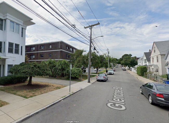 Photo - 10 Glencoe St