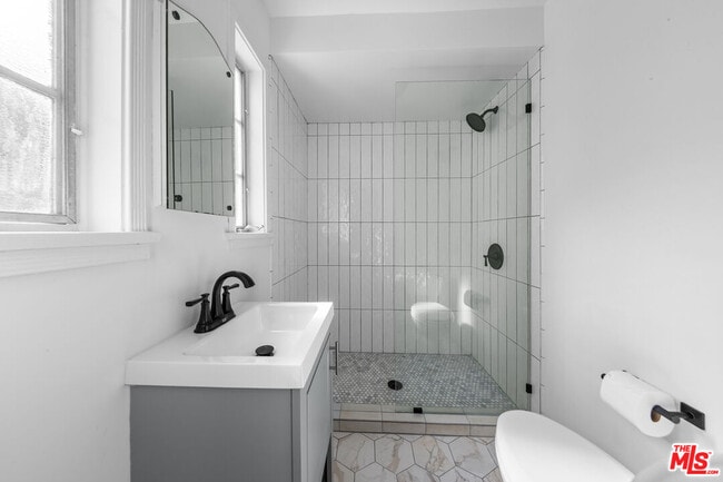 Photo - 2565 Canyon Dr