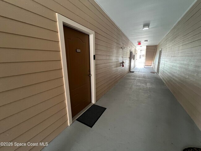 Building Photo - 6431 Borasco Dr Unit 1301
