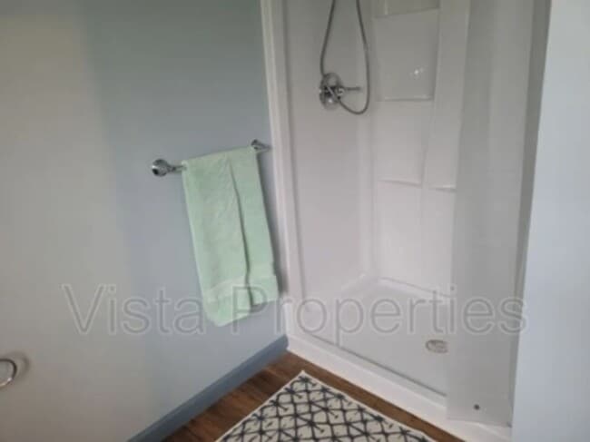 Photo - 40216