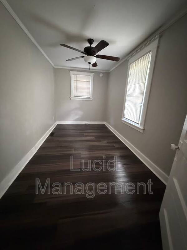 Photo - 714 M St