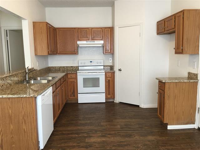 Photo - 10328 Woodleaf Dr