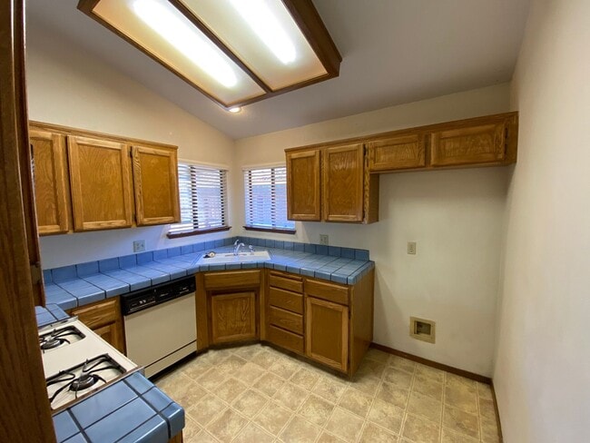 Photo - 1348 E Ferguson Ct