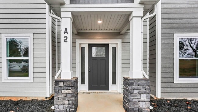 180 Clay Ridge Dr