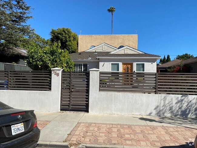Front of Property - 756 Vernon Ave Unit B Rental
