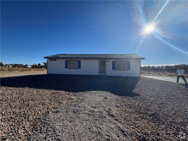 Building Photo - 4101 PAIUTE Rental