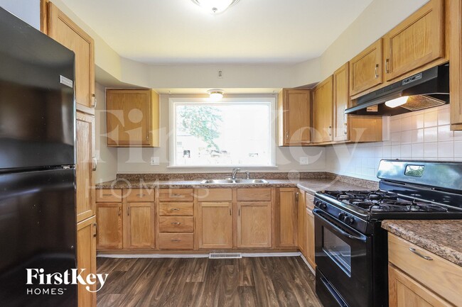 Photo - 544 N Aldine St