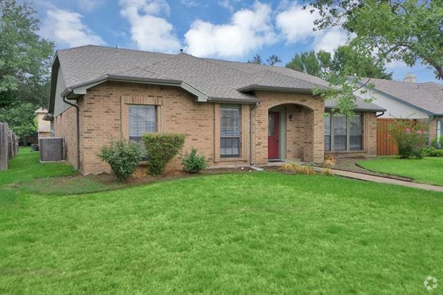 Building Photo - 6804 Beeman Dr Rental