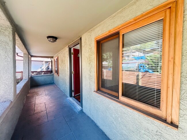 Photo - 1400 Silver Lake Blvd Unidad A