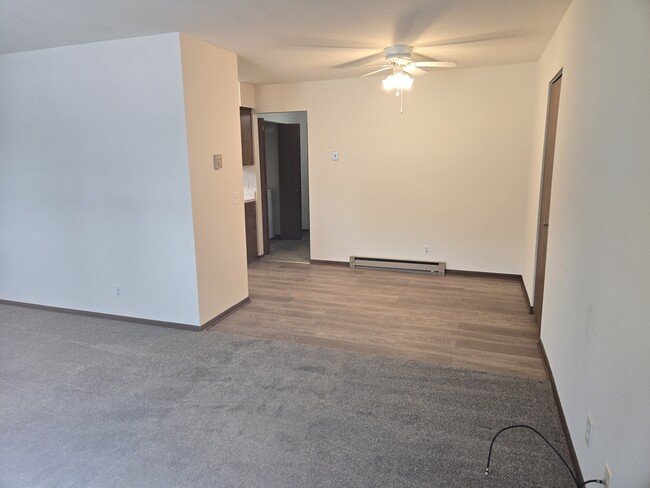 Photo - 4030 Elmhurst Rd Unit 2