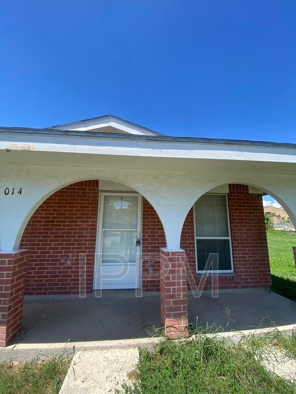 Photo - 1014 W Memphis St