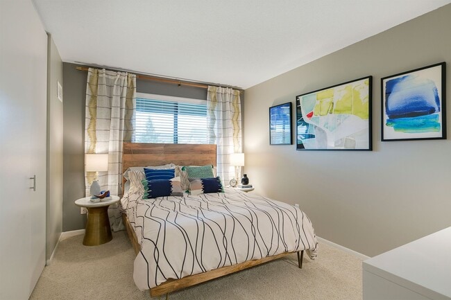 Photo - The Burlington